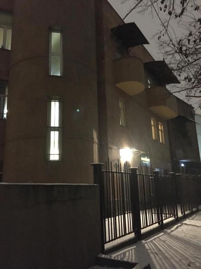 Classy And Cozy Hostel Yerevan Exterior foto