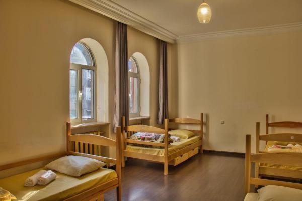 Classy And Cozy Hostel Yerevan Exterior foto