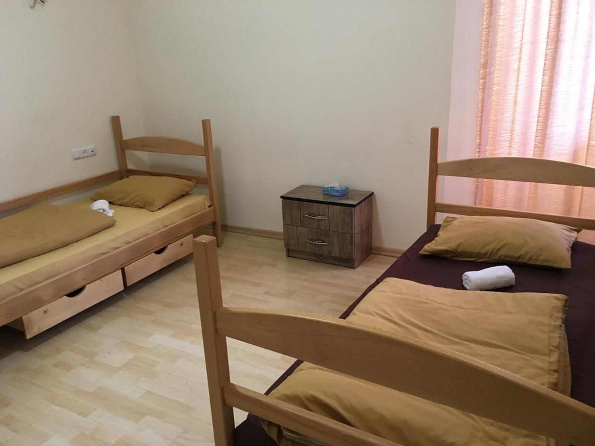 Classy And Cozy Hostel Yerevan Exterior foto